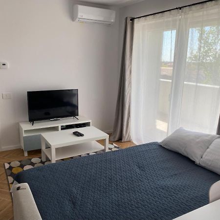 Flamingo Suites Орадеа Екстериор снимка