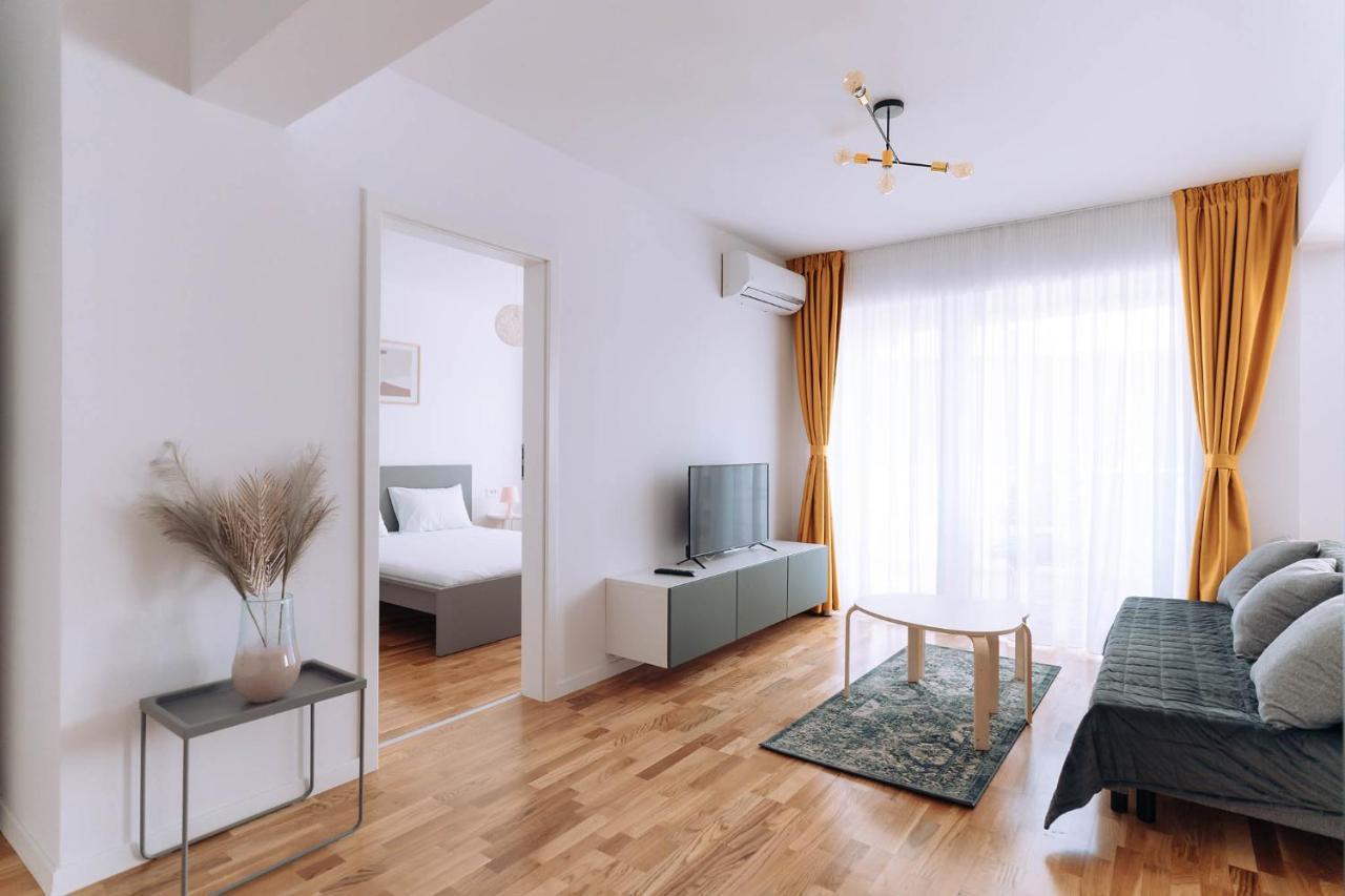 Flamingo Suites Орадеа Екстериор снимка