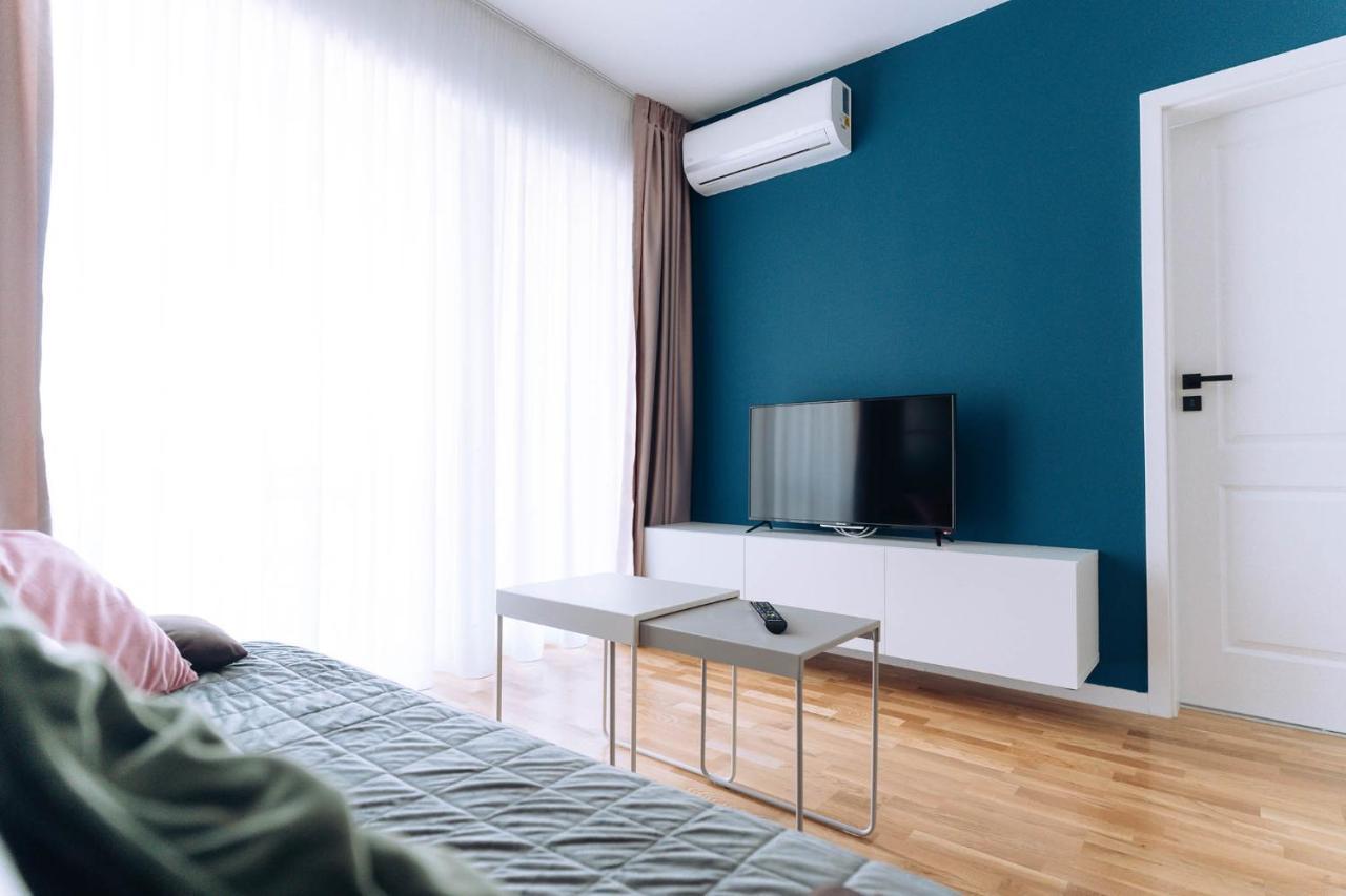 Flamingo Suites Орадеа Екстериор снимка
