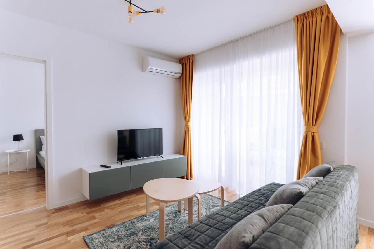 Flamingo Suites Орадеа Екстериор снимка