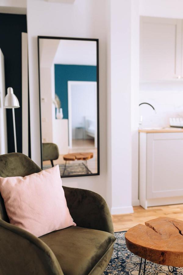 Flamingo Suites Орадеа Екстериор снимка