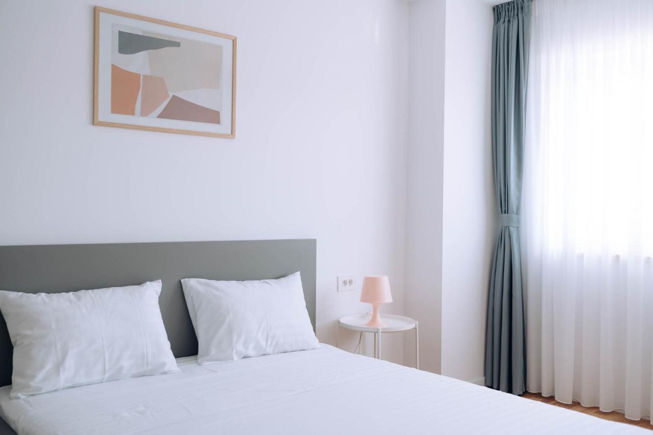 Flamingo Suites Орадеа Екстериор снимка