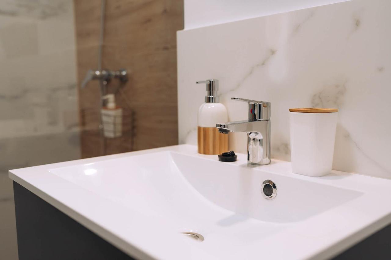 Flamingo Suites Орадеа Екстериор снимка